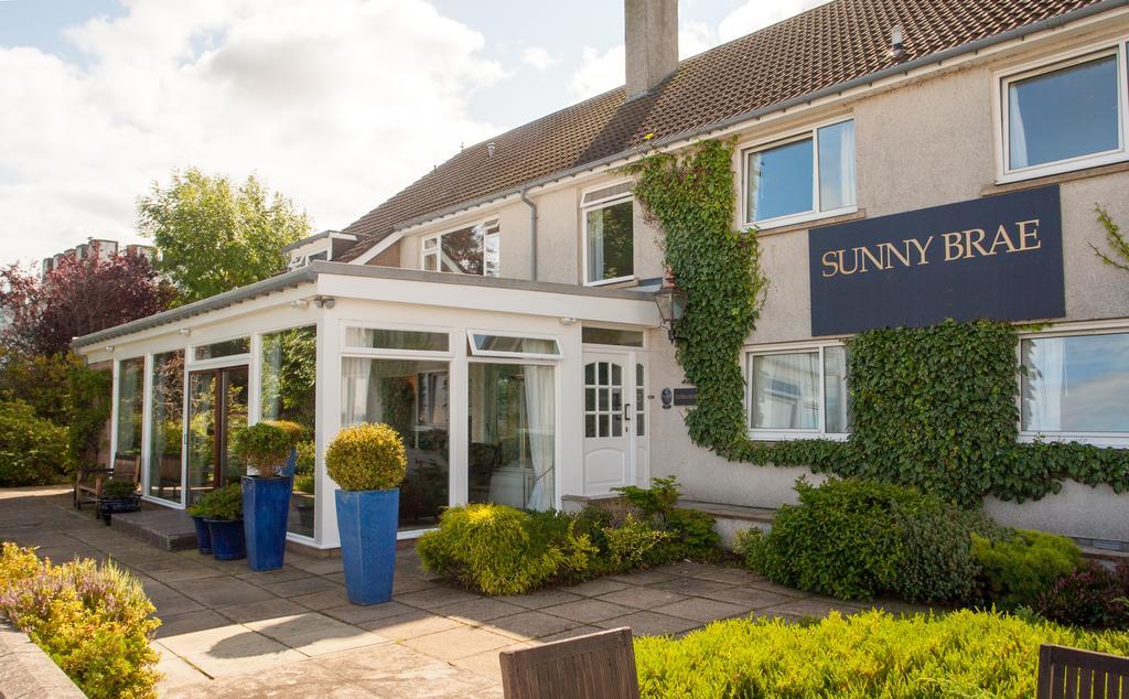 Sunny Brae Bed & Breakfast 네언 외부 사진